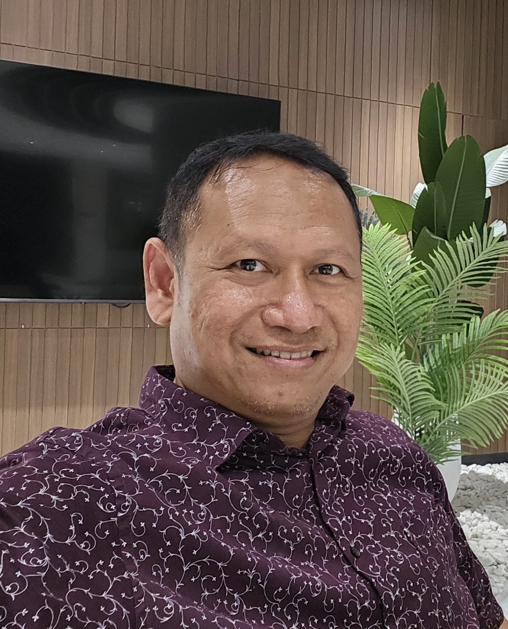 Ar. Ir. Kukuh Andhi Sisworo, ST, MT, IAI.