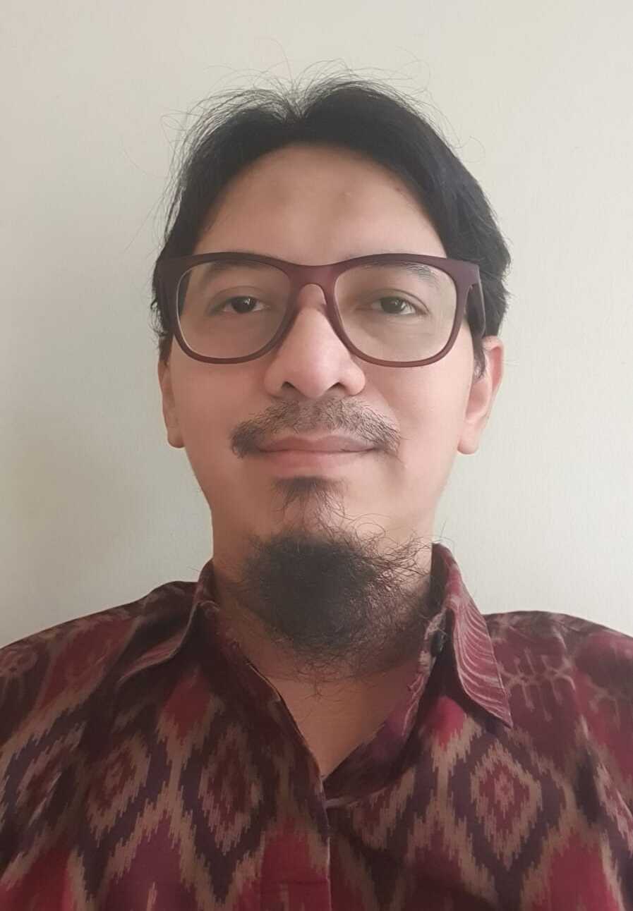 yoke prima hendrawan yoke